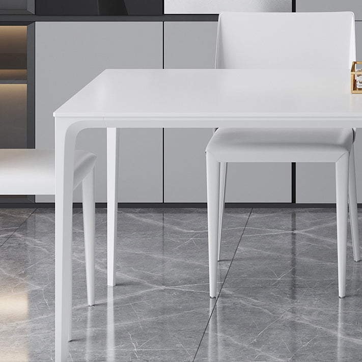 Table à manger standard de forme de rectangle simple blanc avec une base de 4 jambes avec une base de 4 jambes