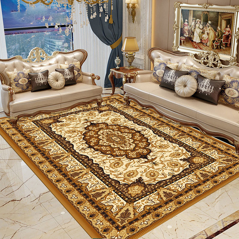 Beige Medallion Pattern Area Carpet European Polyester Area Rug Non-Slip Backing Rug for Home Decor