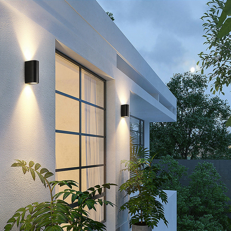 Geometric Shade Wall Lighting Modern Style Metal 2 Lights Sconce Lamp in Black