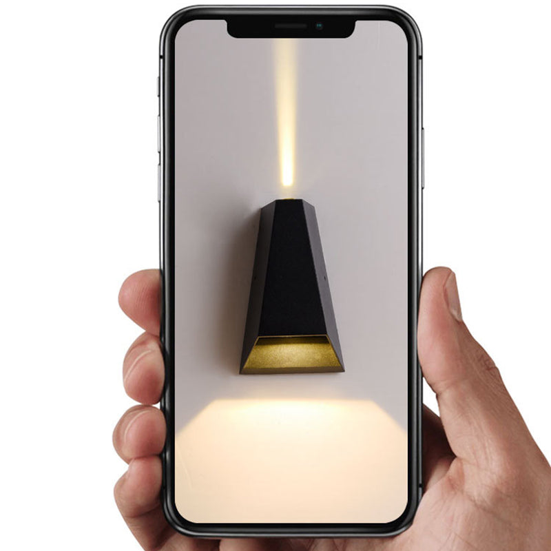 Modern Style Geometric Shade Wall Lighting Metal 2 Lights Sconce Lamp in Black