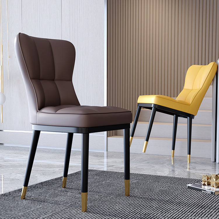 Silla lateral casera escandinava Silla de comedor tapizada de metal con respaldo sólido