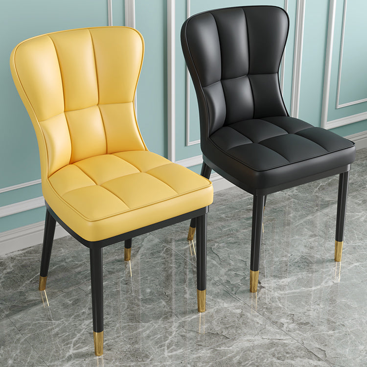 Silla lateral casera escandinava Silla de comedor tapizada de metal con respaldo sólido