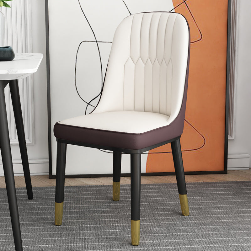 Silla lateral casera escandinava Silla de comedor tapizada de metal con respaldo sólido