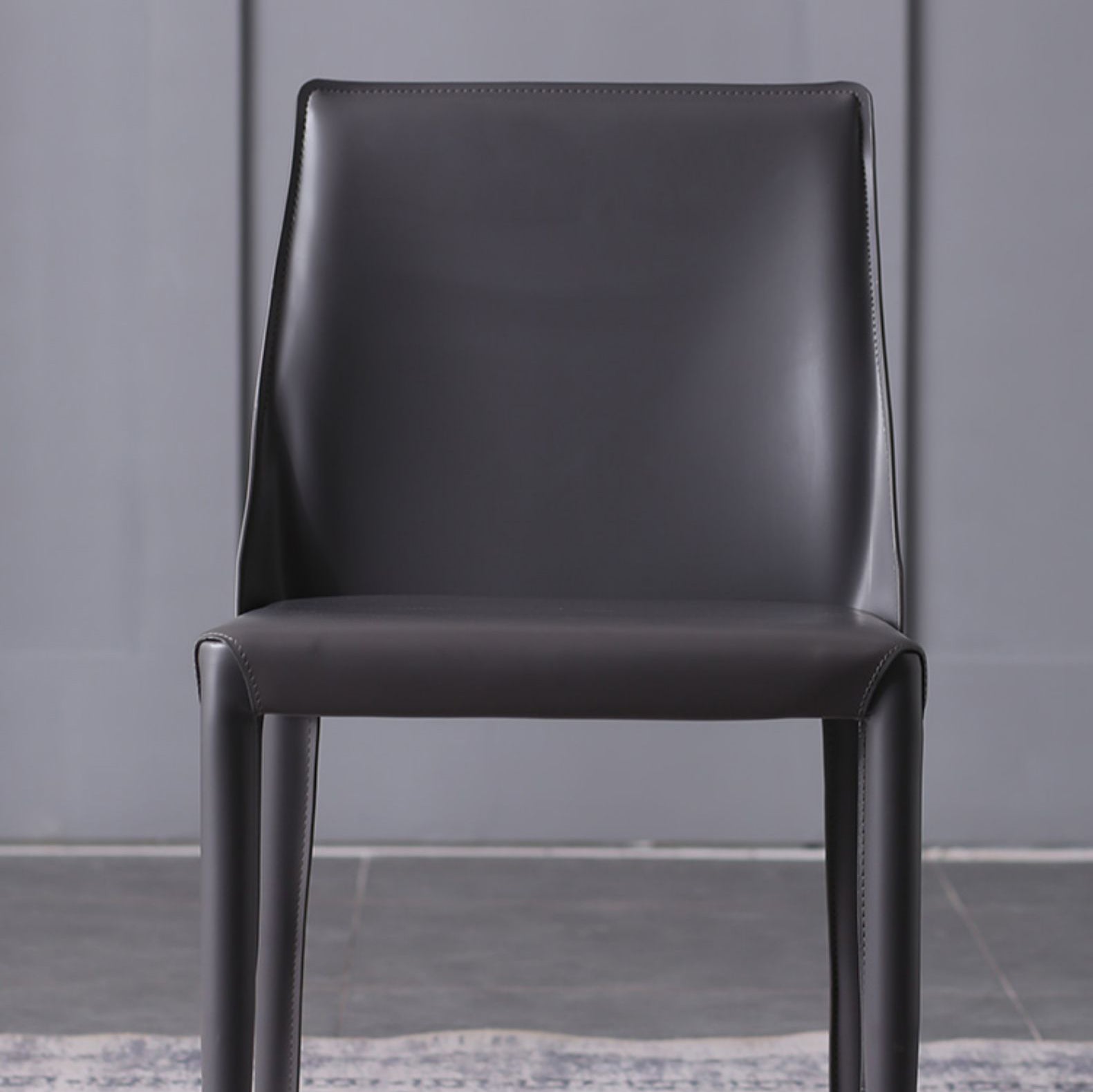 Silla de estudio estilo diseñador, silla de comedor Parsons de cuero con acabado mate (juego de 2)
