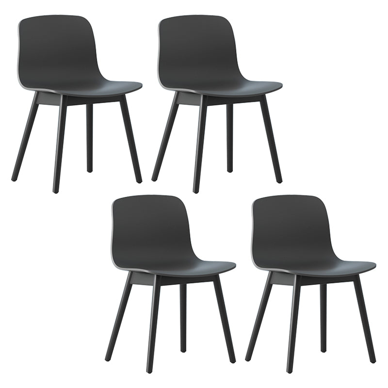 Silla de cafetería escandinava de madera Parsons Silla de comedor con acabado mate (juego de 4)