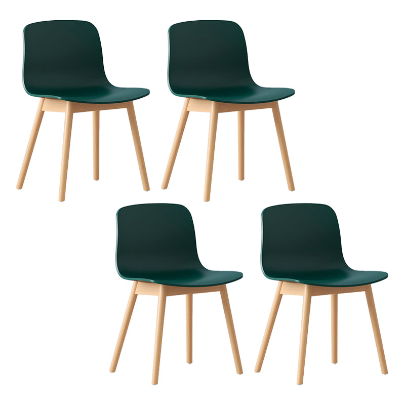 Silla de cafetería escandinava de madera Parsons Silla de comedor con acabado mate (juego de 4)