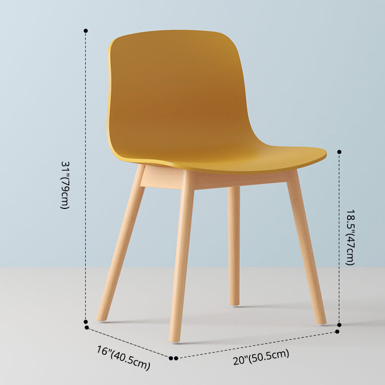 Silla de cafetería escandinava de madera Parsons Silla de comedor con acabado mate (juego de 4)