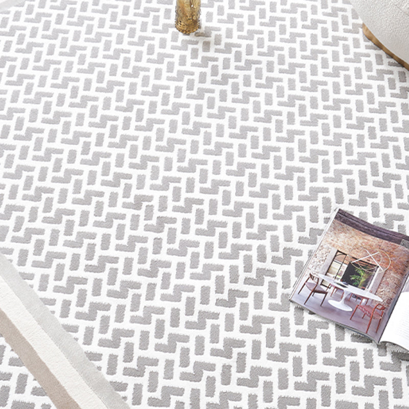 Grey Plaid Pattern Area Carpet Polyester Area Rug Easy Care Washable Rug for Living Room