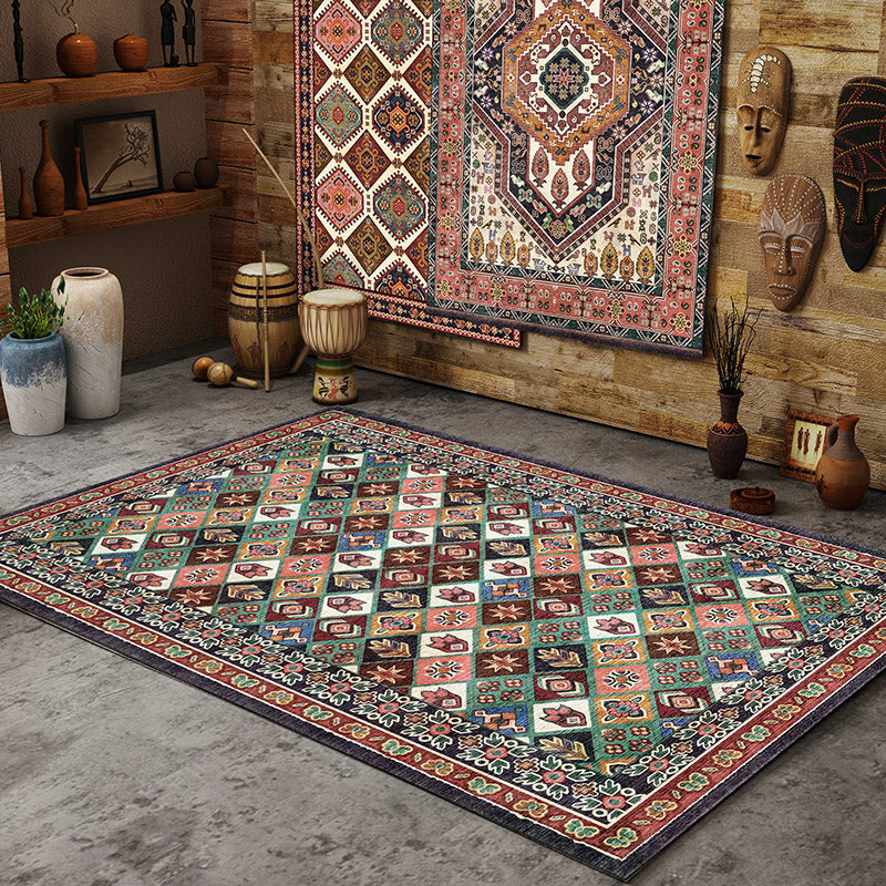 Traditional Living Room Area Carpet Antique Pattern Polyester Area Rug Stain Resistant Rug