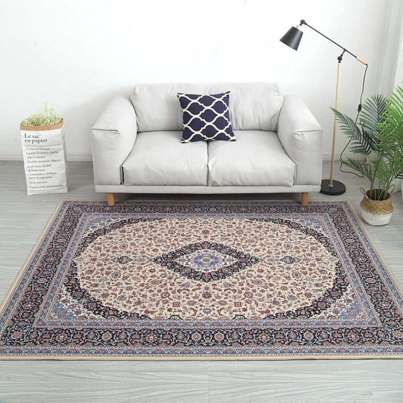 Traditional Tribal Totem Rug Polyester Indoor Rug Stain Resistant Area Carpet for Living Room