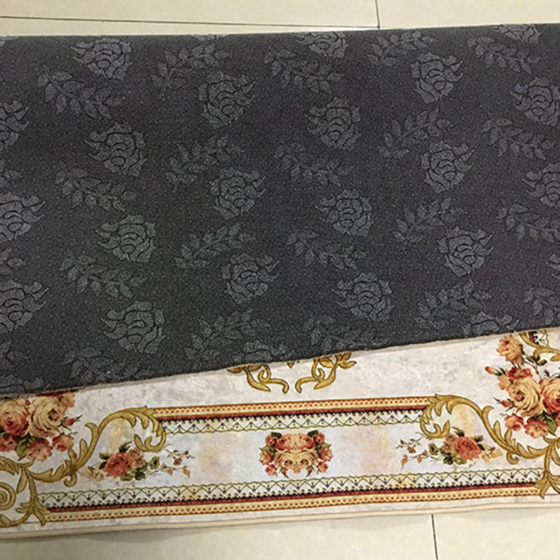 Fancy Red Carpet Medallion Pattern Traditional Area Rug Polyester Non-Slip Backing Rug for Bedroom