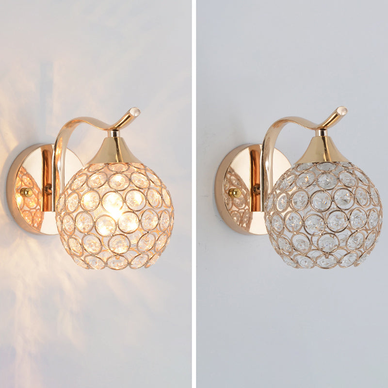 Lampe murale murale globe moderne à 1 lumière luminaire de montage mural avec une teinte en cristal transparent