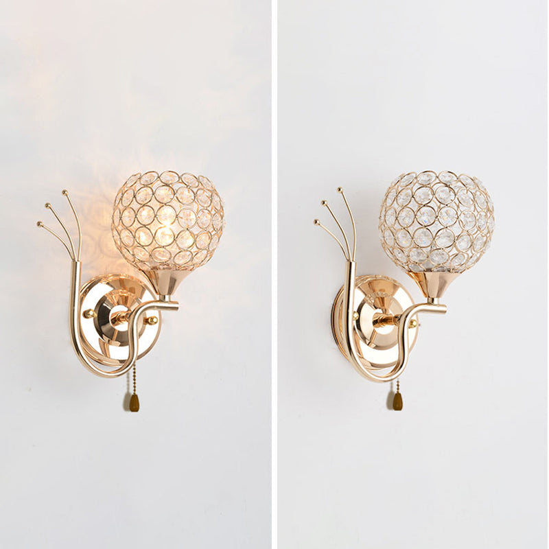 Luce da parete globale Pliona lampada moderna a parete a 1 luci con tonalità di cristallo chiaro