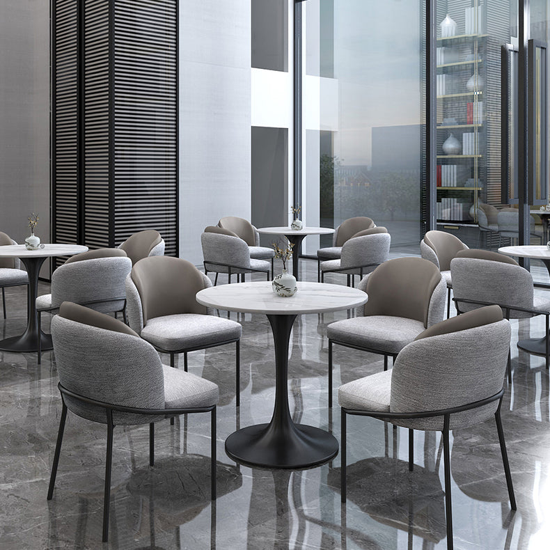Mesa de comedor estándar Glam White, mesa de comedor de piedra sinterizada de forma redonda con base de tulipán