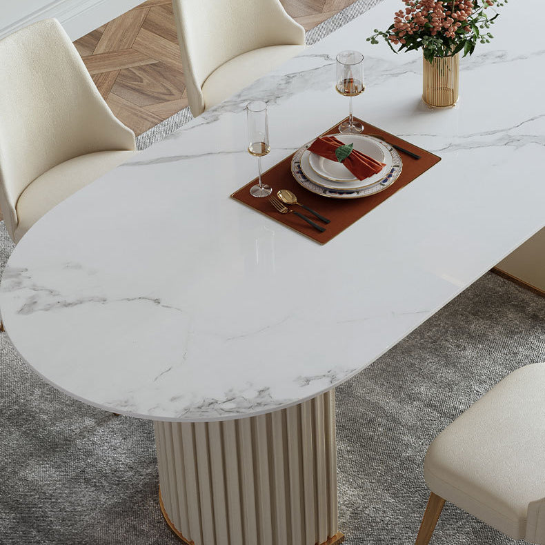 Table de salle à manger ovale de luxe traditionnelle