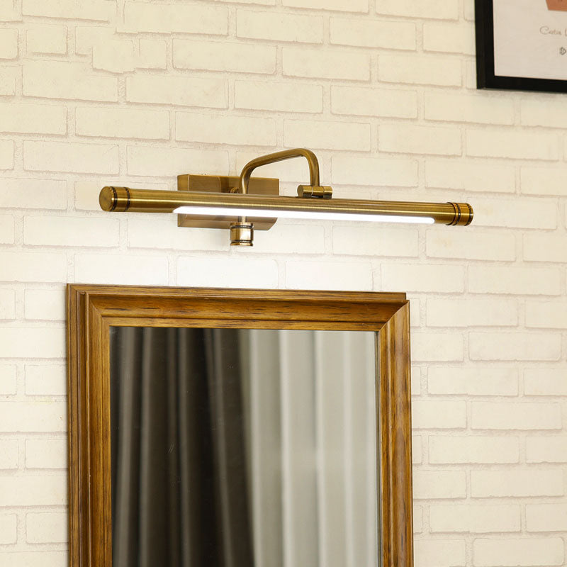 Prononi murali lineari Mid Century Metal 1 Light Sconce Light in Gold Finish