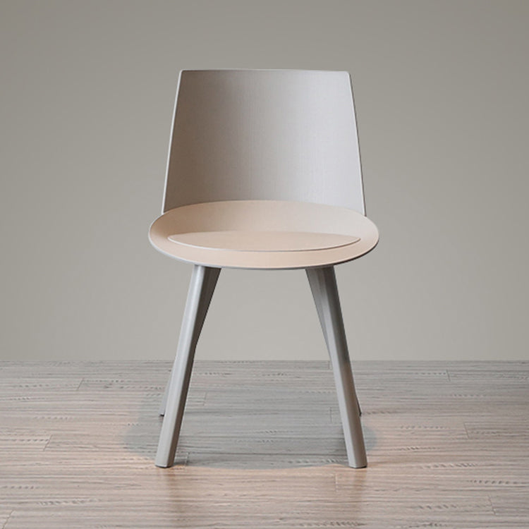 Silla auxiliar de plástico escandinava para sala de estudio, silla de comedor con respaldo sólido y acabado mate (juego de 2)