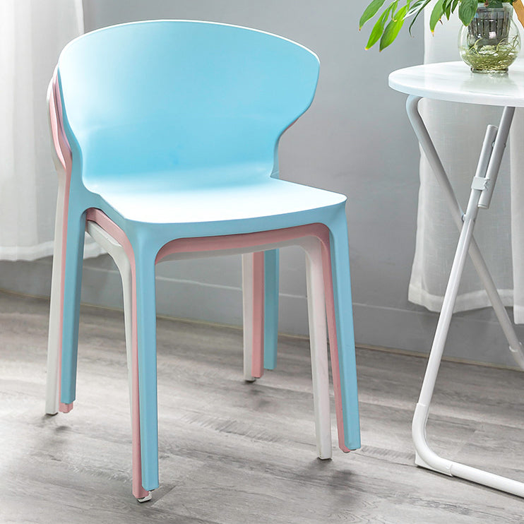Silla lateral de plástico para conferencia escandinava, acabado mate, Wingback, silla de comedor