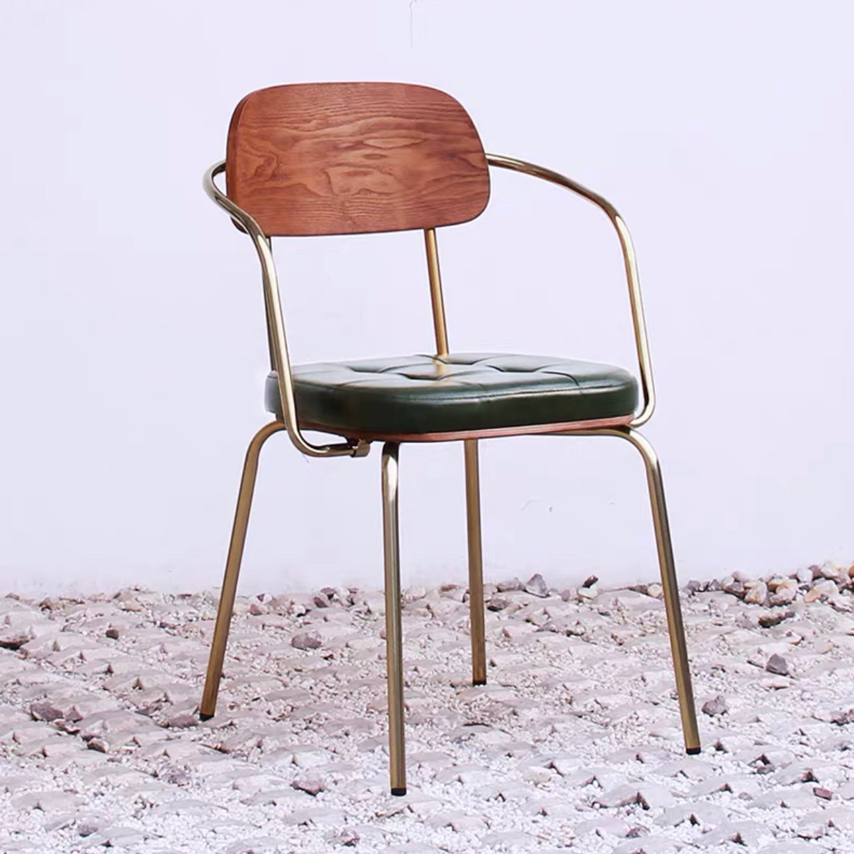 Cuir d'unité centrale de style industriel dinant des chaises ouvertes arrière dinant des chaises latérales sans bras