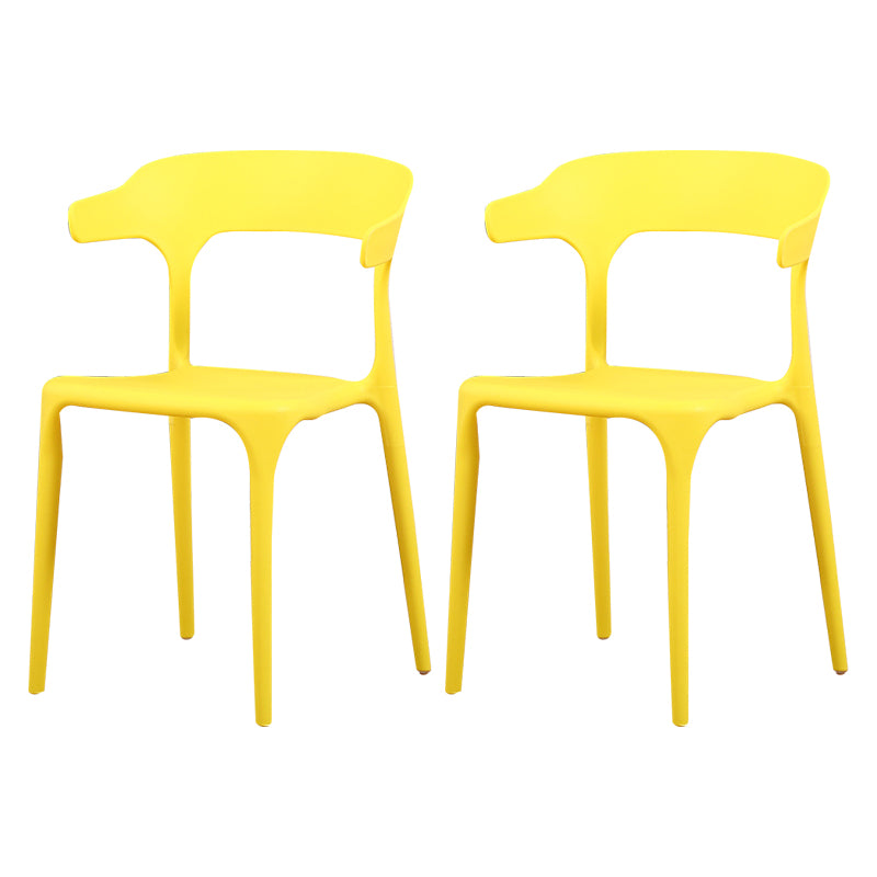 Silla de plástico moderna para interiores y exteriores, silla lateral de comedor apilable con respaldo abierto para el hogar con brazo