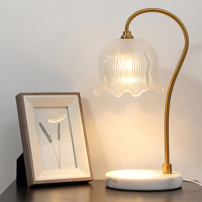 Gold Flower Table Light Modern Aromatherapy Melting Wax Table Lamp (Without Aromatherapy Candles)
