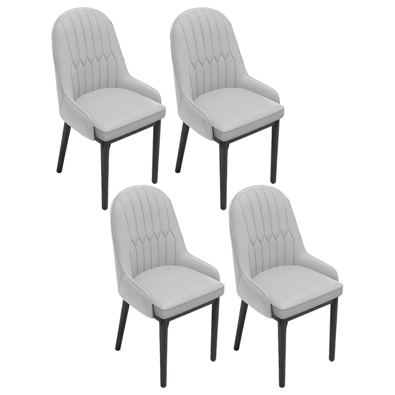 Silla lateral casera escandinava Silla de comedor con respaldo sólido tapizada de metal