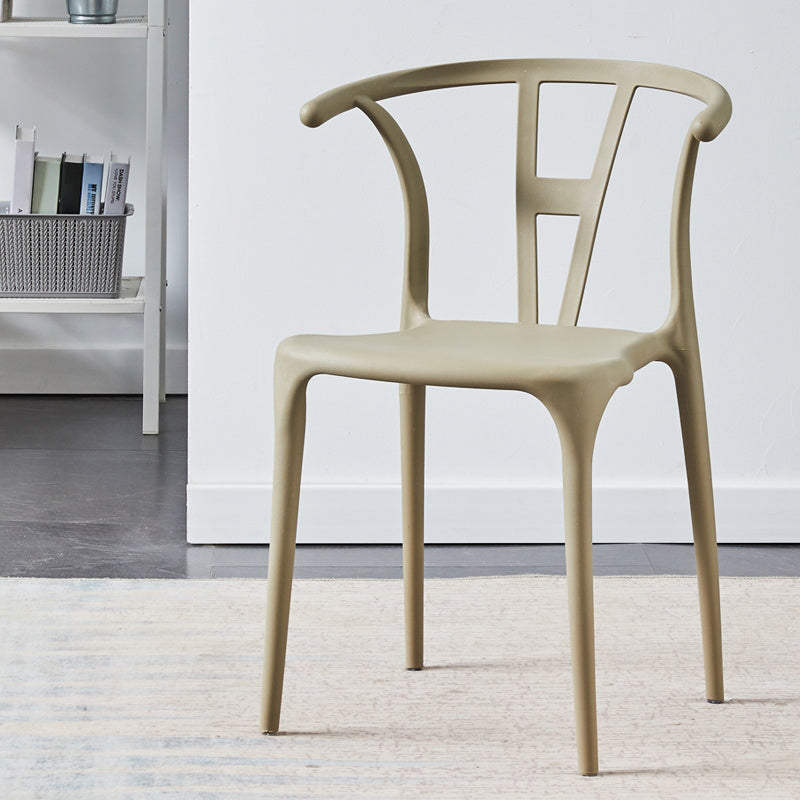 Chaise de salle à manger en plastique de style moderne, chaise d'appoint empilable sans accoudoirs pour la cuisine