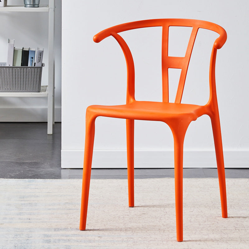 Chaise de salle à manger en plastique de style moderne, chaise d'appoint empilable sans accoudoirs pour la cuisine