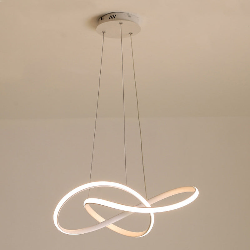 Modern karakteristiek LED Hangende lamp Acryl lineaire kroonluchter voor woonkamer