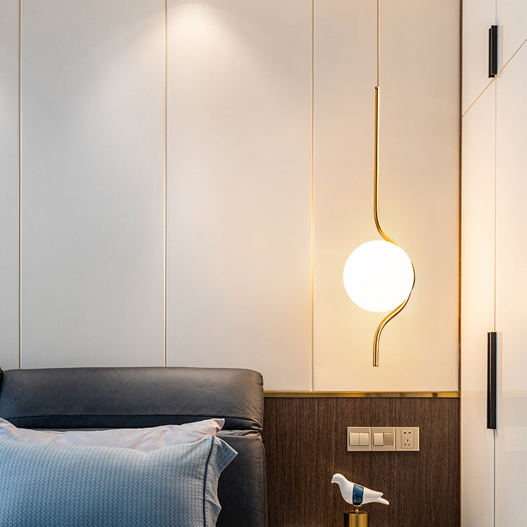 Eisengold Single Hanging Lampe im modernen Luxus -Gla -Globus -Anhänger Licht für Schlafzimmer
