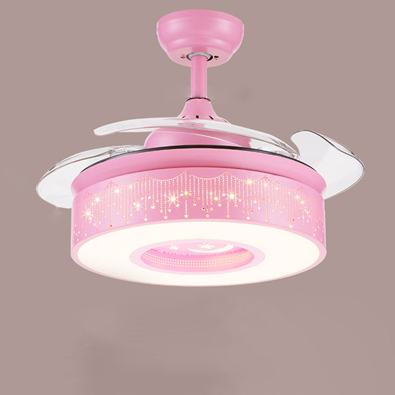 Dessin animé créatif ventilateur de plafond étoilé clair