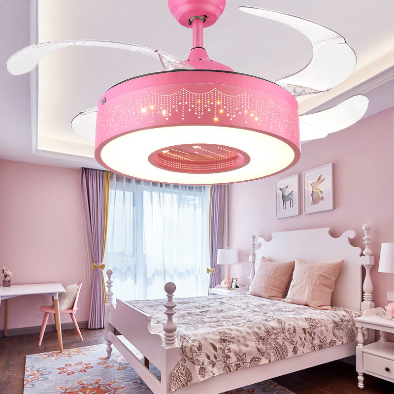 Dessin animé créatif ventilateur de plafond étoilé clair