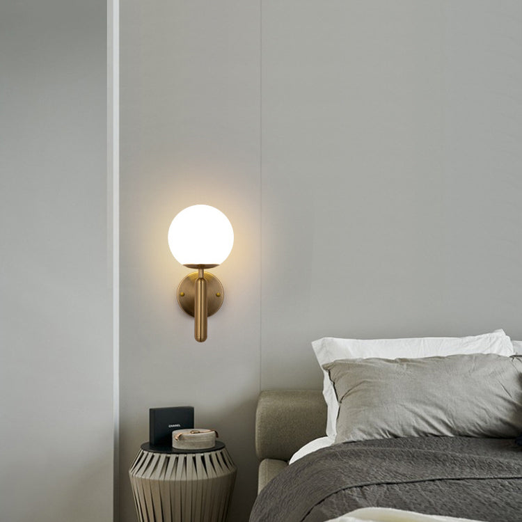 Accesorios de iluminación de pared de bola de vidrio blanco de forma de pared de estilo moderno lámpara montada en la pared