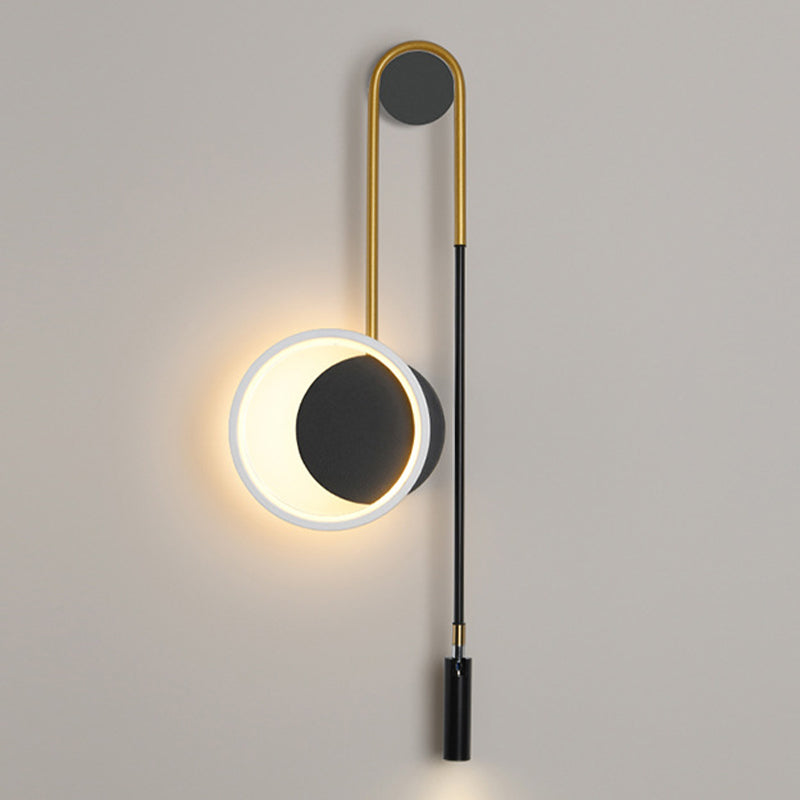 Lampada a parete a LED in stile moderno Fissaggi di illuminazione a parete in metallo con ombra acrilica per soggiorno