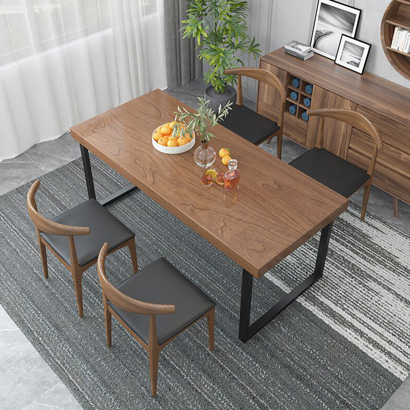 Massief houten eettafel Eettafel in industriële stijl met sledeonderstel