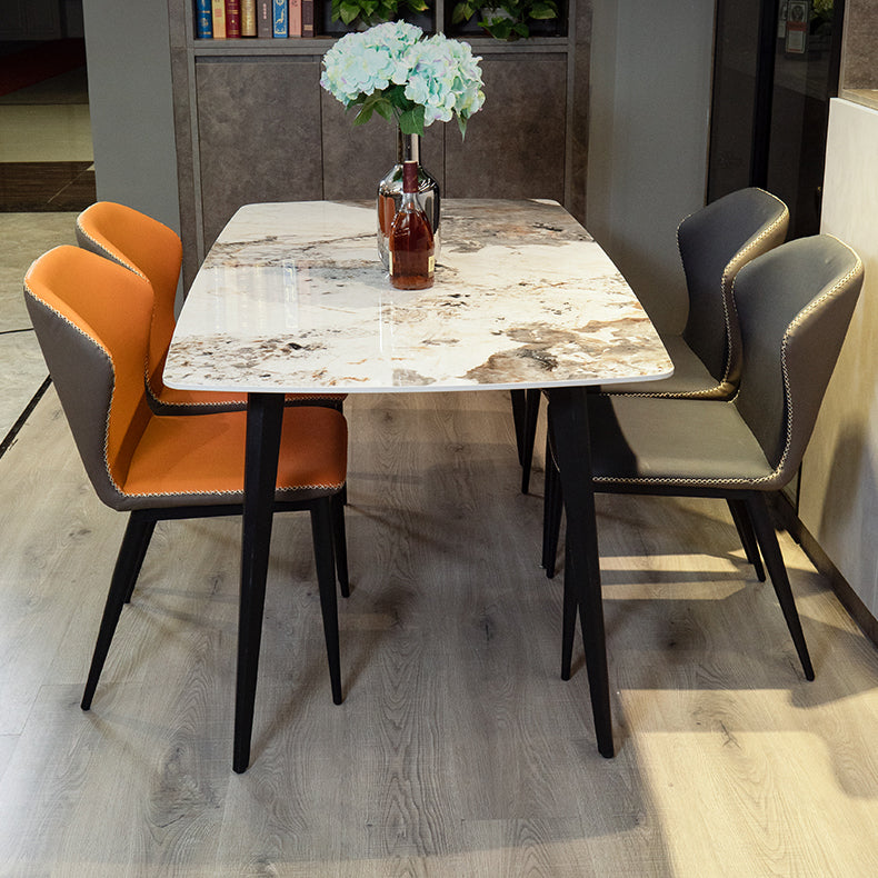Moderne gesinterde steen gouden eettafel rechthoekige standaard eettafel met 4 poten