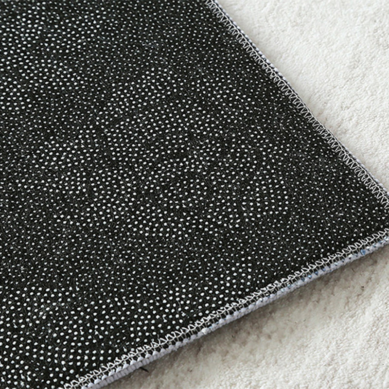 Tapis graphique en polyester moderne gris clair tapis de support sans glissement pour le salon