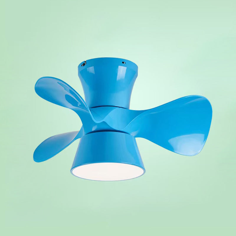 Ventilateur de plafond géométrique clair