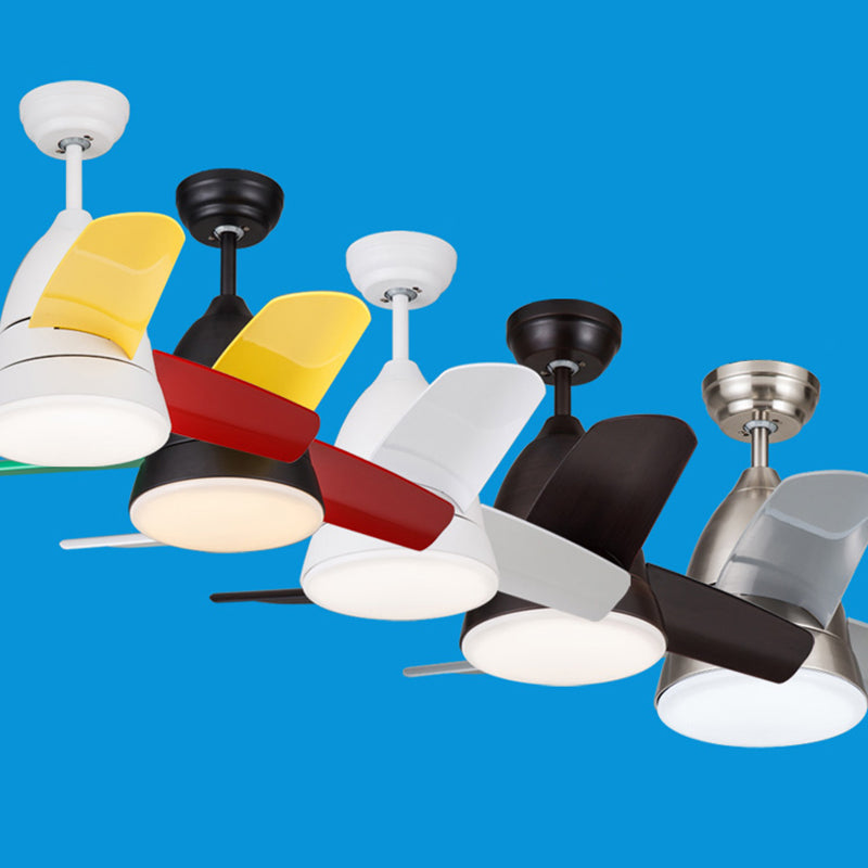 Éventail de pendentif en métal conique Light Nordic Style LED Semi Flush Mounted Plafond Ayémorrat pour salle à manger