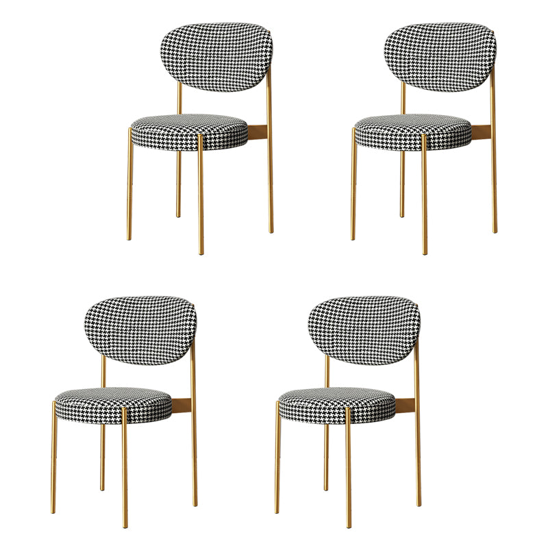 Chaise d'appoint scandinave pour la maison, chaise de salle à manger rembourrée en métal à dossier ouvert