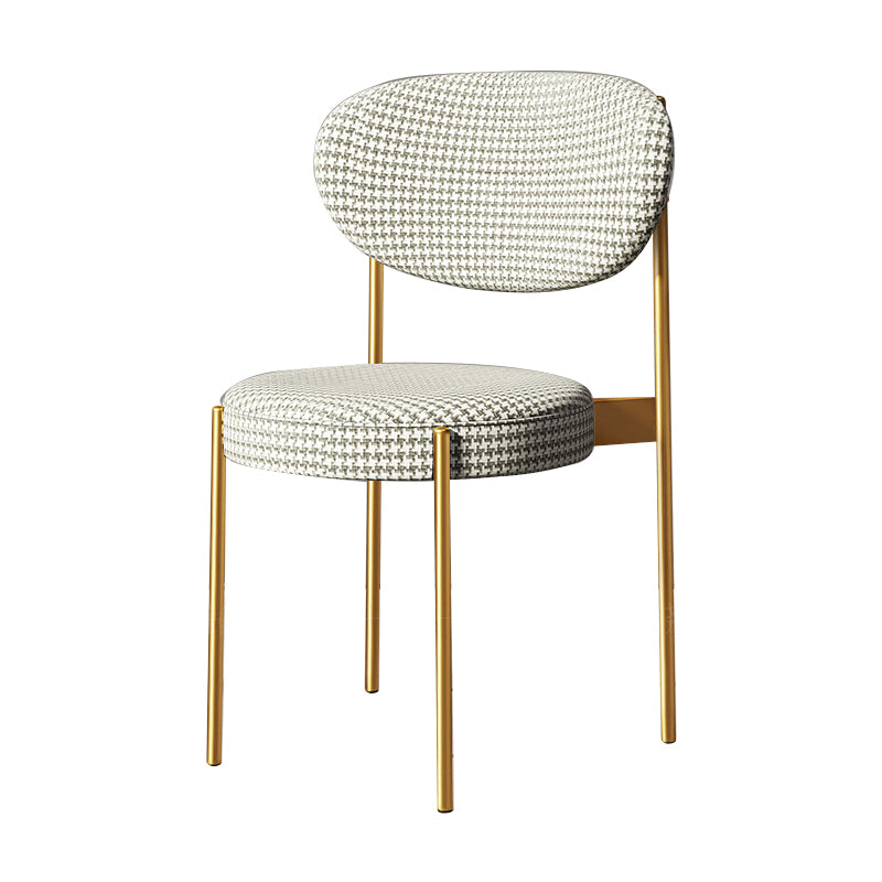 Chaise d'appoint scandinave pour la maison, chaise de salle à manger rembourrée en métal à dossier ouvert