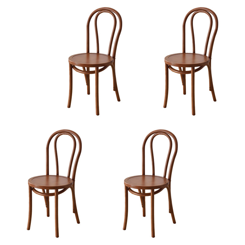 Le bois de hêtre de style moderne préside la cuisine arrière de Windsor dinant l'ensemble de chaise
