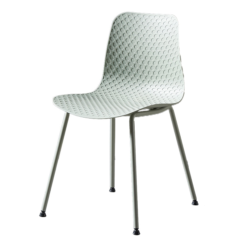 La salle à manger contemporaine en métal préside la chaise sans bras de salle à manger en plastique pour l'usage de restaurant