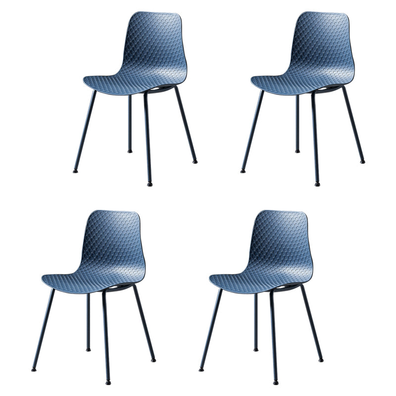 La salle à manger contemporaine en métal préside la chaise sans bras de salle à manger en plastique pour l'usage de restaurant
