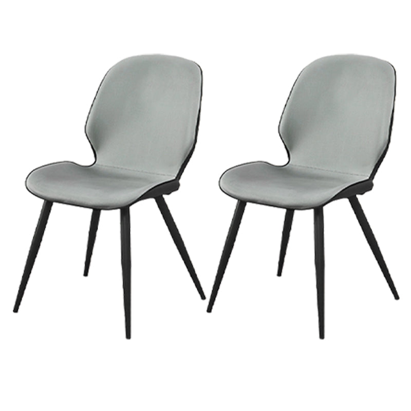Chaises de salle à manger en cuir contemporaines, chaise sans accoudoirs à oreilles avec pieds en métal pour restaurant