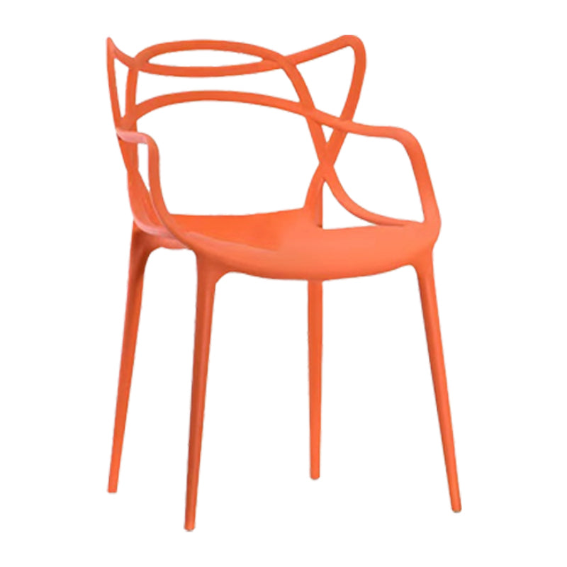 Silla de comedor con respaldo cruzado de plástico mate con brazo para restaurante escandinavo