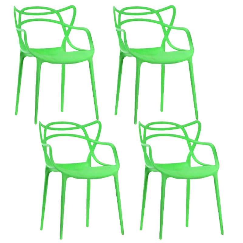 Silla de comedor con respaldo cruzado de plástico mate con brazo para restaurante escandinavo