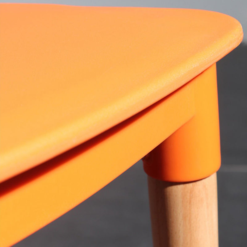 Chaise de salle à manger en plastique de style contemporain, chaises latérales de salle à manger à dossier ouvert pour la cuisine