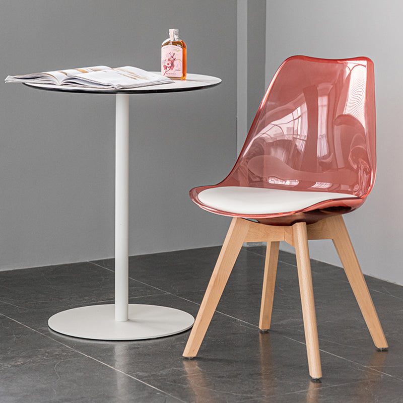 Sillas de comedor de cuero de estilo escandinavo sillas traseras sólidas con patas de madera