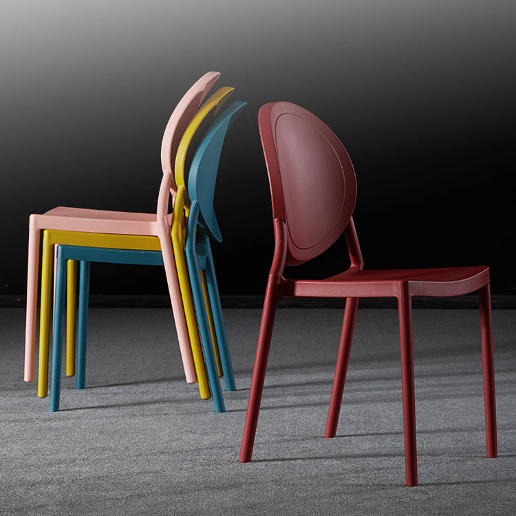 Chaise de salle à manger en plastique de style moderne, chaises latérales empilables à dossier ouvert pour la cuisine
